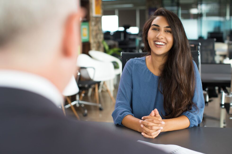 Prenez La Main Lors De Vos Entretiens Les Questions à Poser Au Recruteur